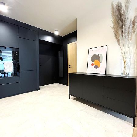 ורוצלב Wyszynskiego Apartment - Self Check-In 20H - Parking &Lift מראה חיצוני תמונה