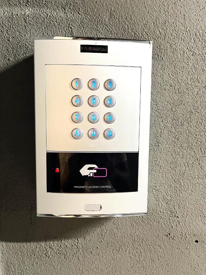 ורוצלב Wyszynskiego Apartment - Self Check-In 20H - Parking &Lift מראה חיצוני תמונה